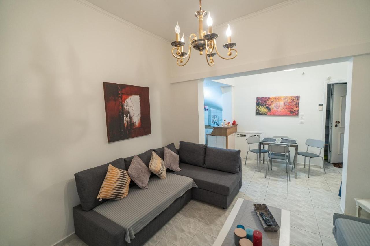 Marina Apartment Пирей Экстерьер фото
